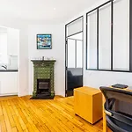 Guestready - Eiffel Tower Views From The 20Th Arr.